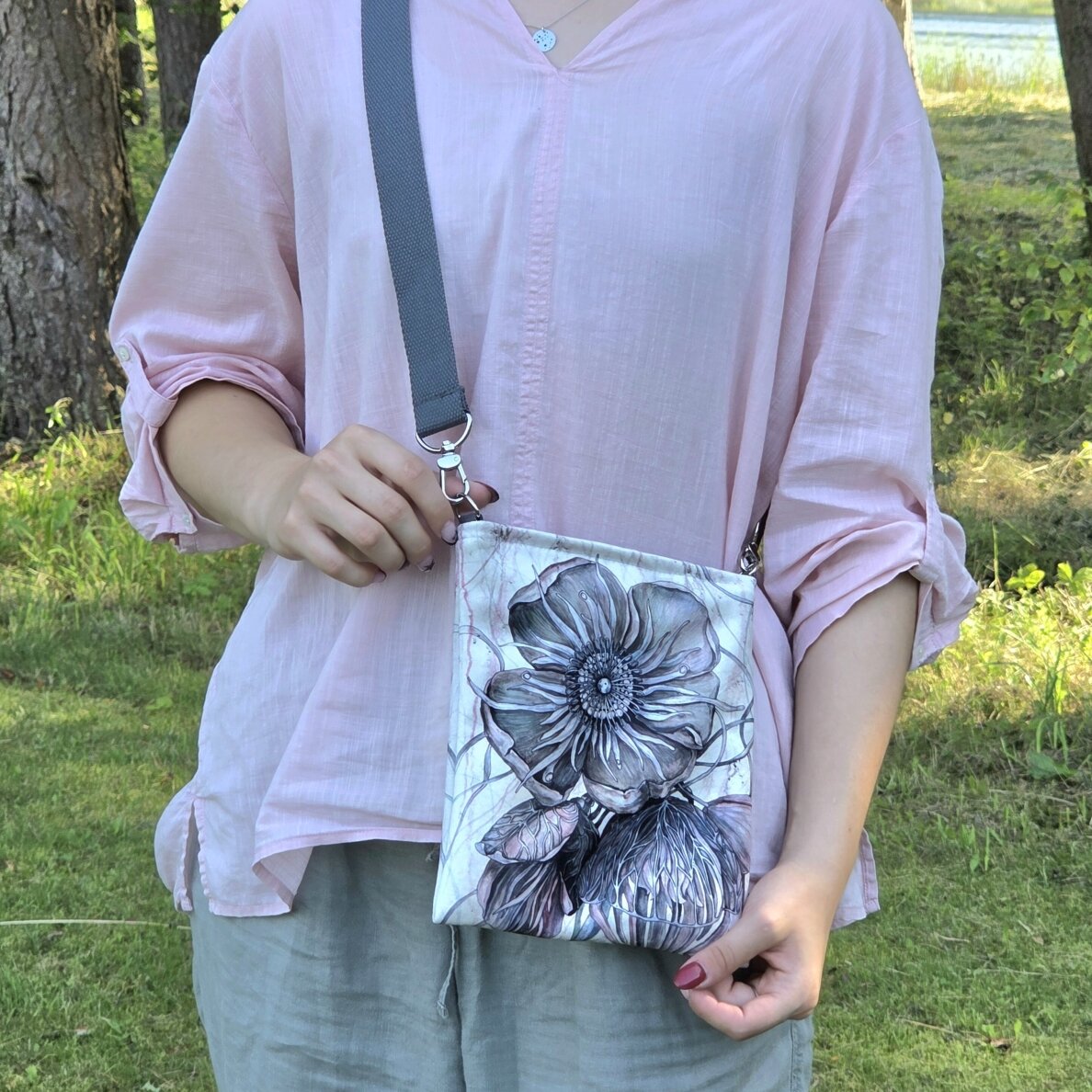 Handbag, medium ,"Hellebore" 3 Handbag, medium ,"Hellebore" 3