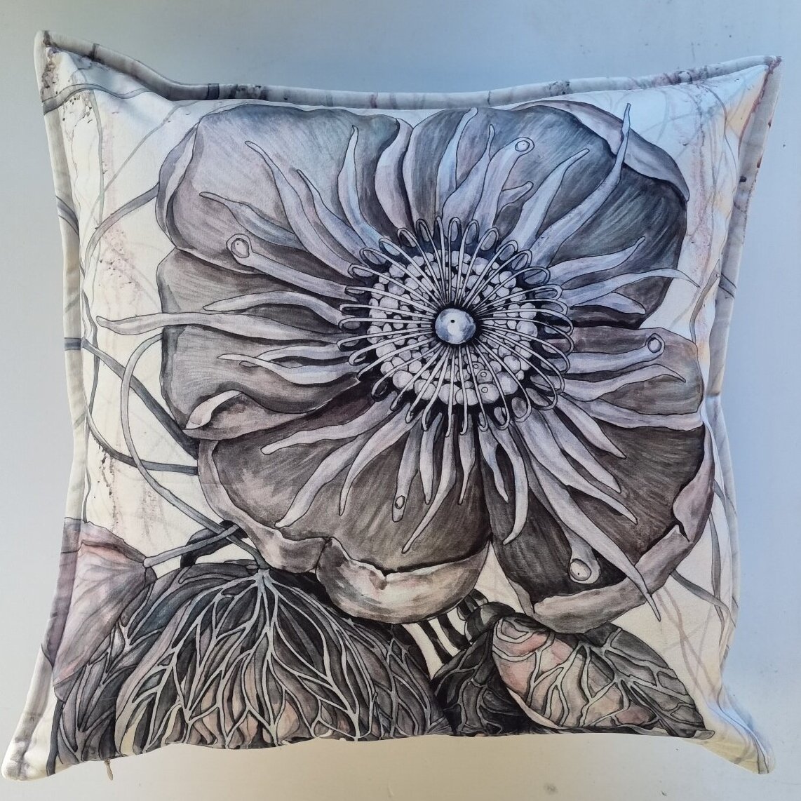 PILLOW 9