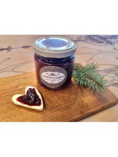 RHUBARB JAM WITH CURRANTS, LAVENDER AND BANANAS
